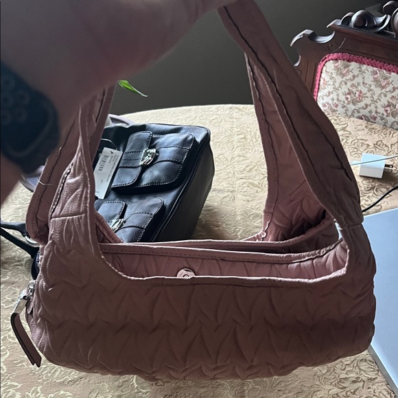 Simply Vera Vera Wang Pink Quilted Shoulder Bag - Picture 7 of 9